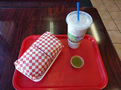 Los Cunados Restaurant