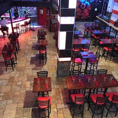 Boca Restaurant And Lounge