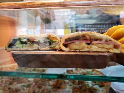 Grandpa's Brick Oven Pizza