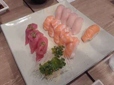 Tomi Sushi