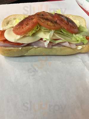 34 Midtown Deli