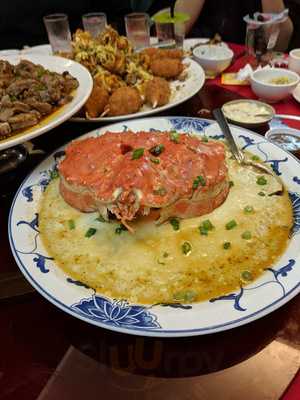 Lucky Plaza Restaurant