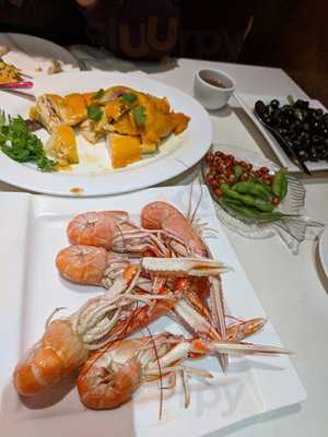 Lucky Plaza Restaurant