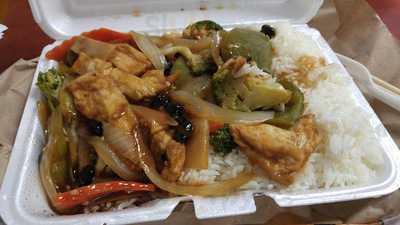 Golden Dragon Restaurant