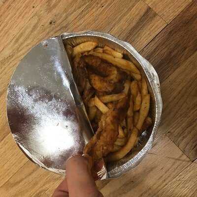 Tom's Delicious Pizza