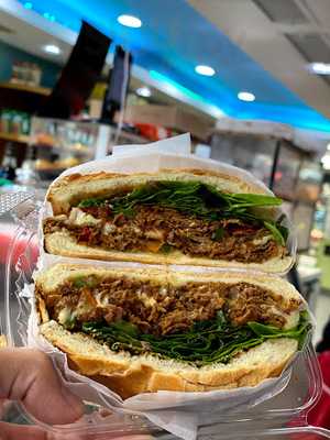 Star Gourmet Deli & Pizza