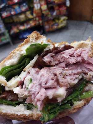Broadway Finest Deli