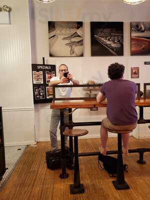 Paris Baguette Bakery