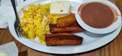 Mi Casita Salvadorena