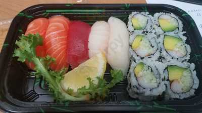 Oyishi Sushi