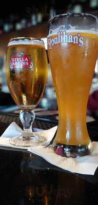 Houlihan's Resturant