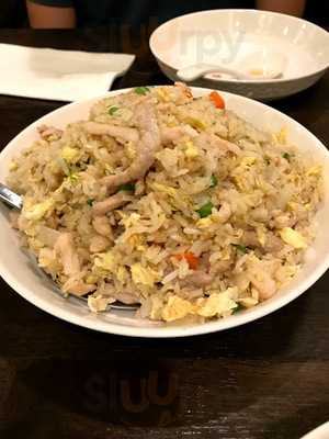 Da Tang Szechuan Restaurant