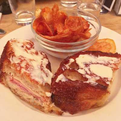 Cervantes' Oyster Shack & Bar