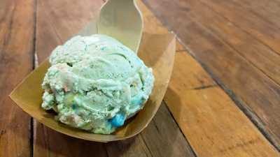 Chunk-n-chip Cookies