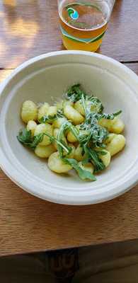 Hook'd On The Hudson