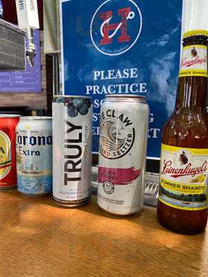 Hook'd On The Hudson