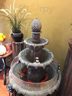 Happy Fortune Restaurant