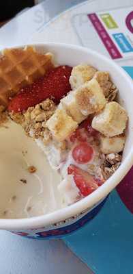 Menchie's Frozen Yogurt