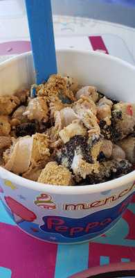 Menchie's Frozen Yogurt