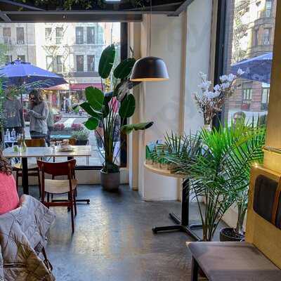 Bluestone Lane Upper West Side Cafe