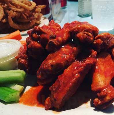 Atomic Wings