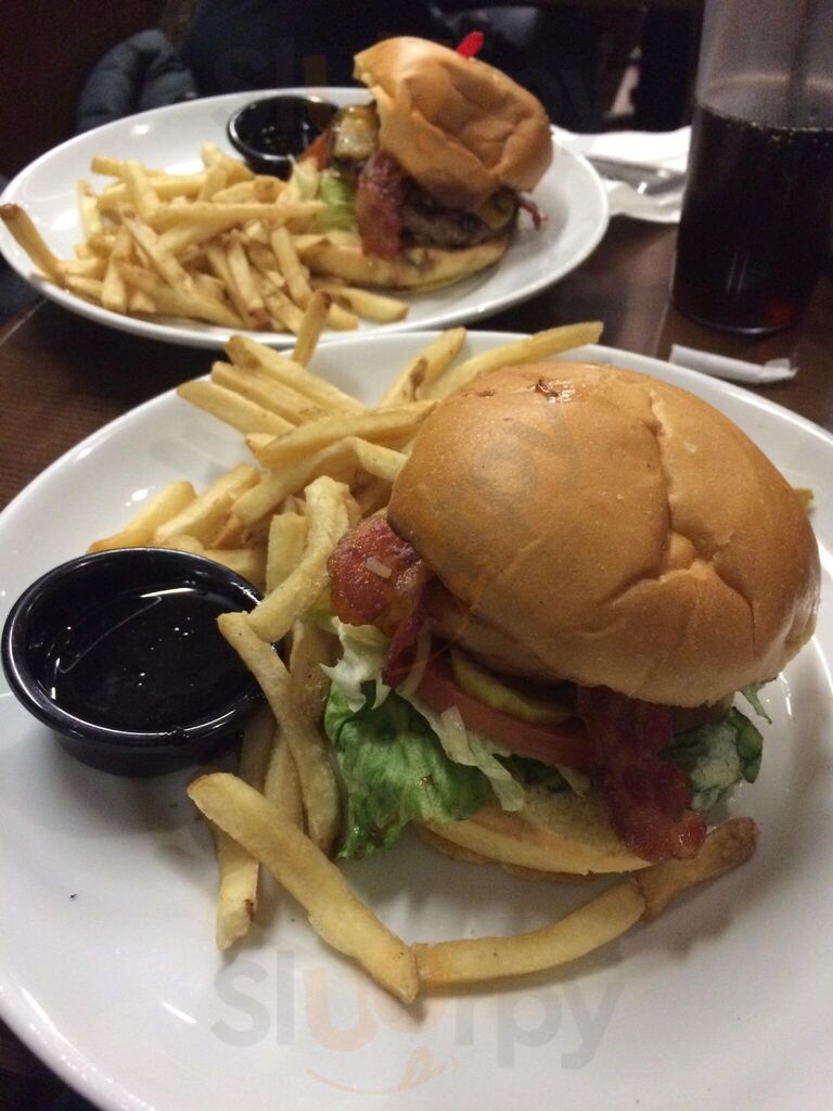 T.g.i. Friday's - W 51st Street