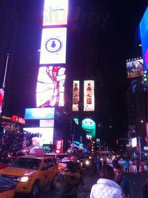 T.g.i. Friday's - W 51st Street