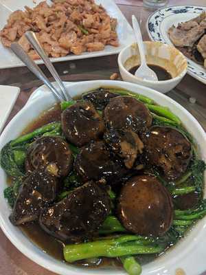New Hong Wong Seafood Restaurant