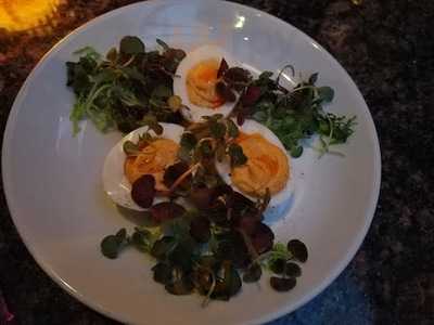 The Handy Liquor Bar