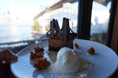 Duck River Restaurant