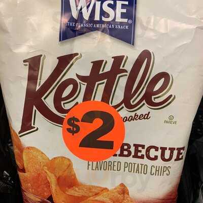 Savory Deli & Grocery