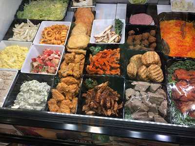 Peter Cooper Village Deli