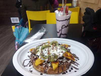 Mango Crepes And More