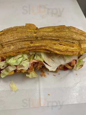 Empanadas Monumental