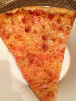 Classic Thomas Pizza Restaurant