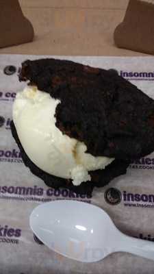 Insomnia Cookies