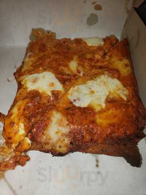 Artichoke Basille's Pizza