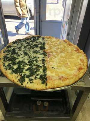 99 Cents Hot Pizza And Hotdog