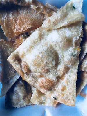 New Dragon Restaurant