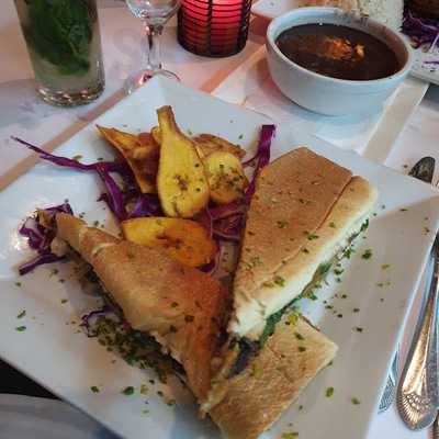 La Caridad 2 Restaurant