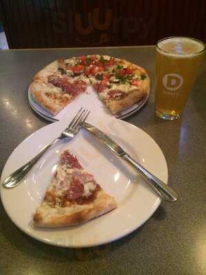Dewey's Pizza