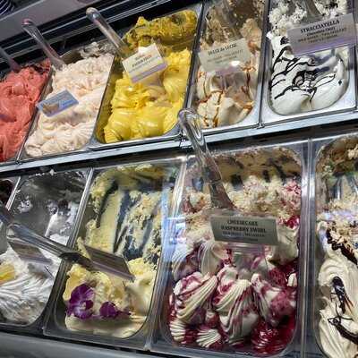 Paciugo Gelato & Caffe