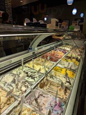 Paciugo Gelato & Caffe