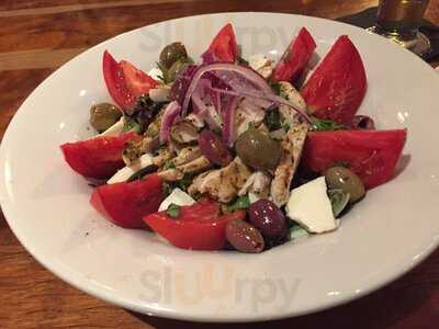 Calhoun's On Bearden Hill