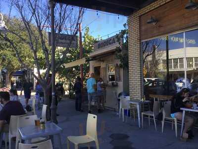 Bodega Comida Cantina Cafe