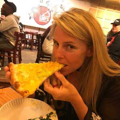 Ian's Pizza On State