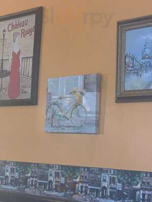 Paris Bakery & Cafe