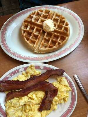 Cope's Knotty Pine Cafe