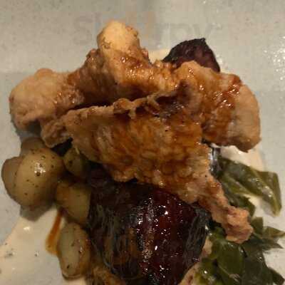 Hot And Hot Fish Club