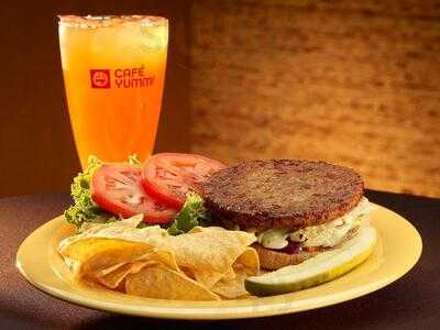 Cafe Yumm!